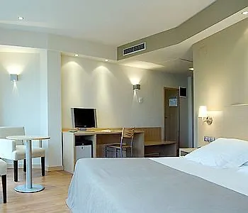 Sercotel Codina Сан-Себастьян 3*,
